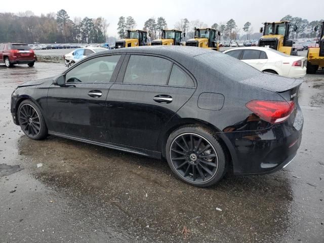 2019 Mercedes-Benz A 220