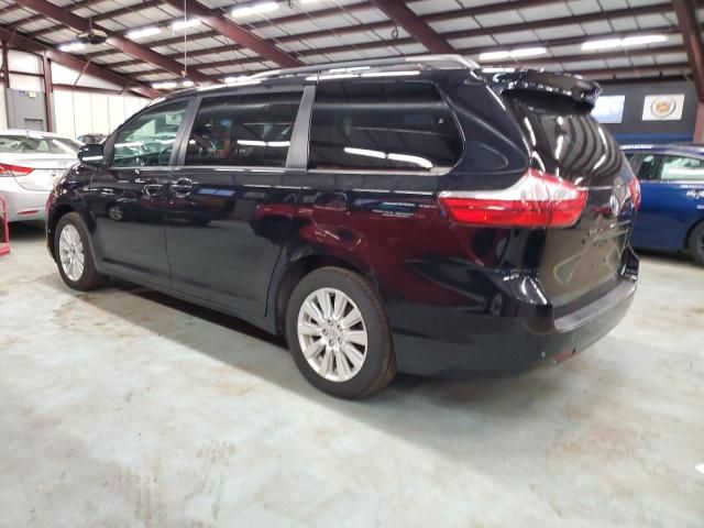 2017 Toyota Sienna LE