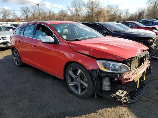 2015 Volvo V60 R Design