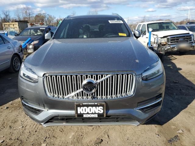 2016 Volvo XC90 T8