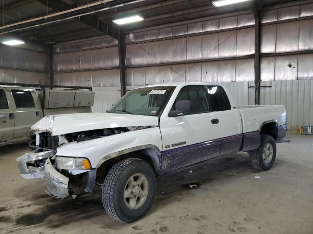 1999 Dodge RAM 1500