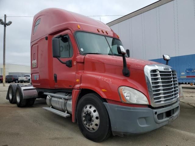 2011 Freightliner Cascadia 125