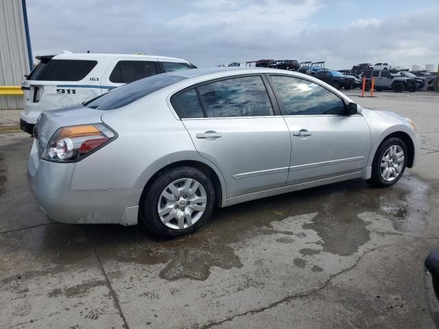 2010 Nissan Altima Base