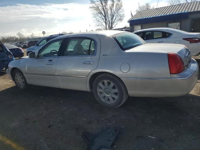 2004 Lincoln Town Car Ultimate