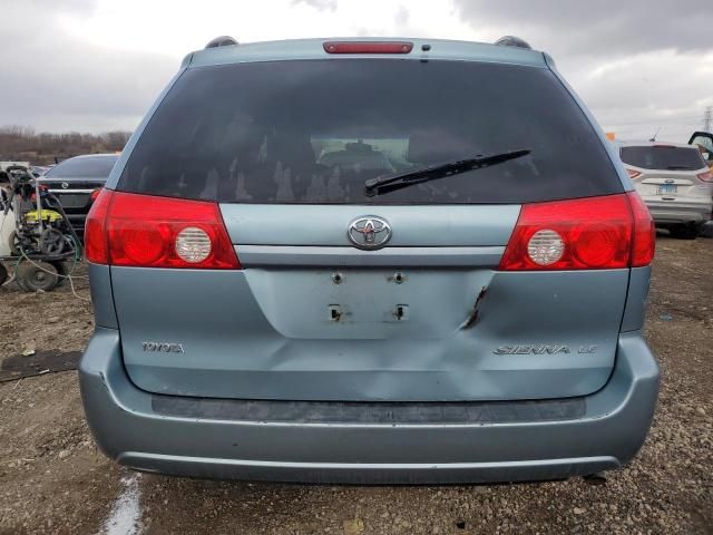 2006 Toyota Sienna CE