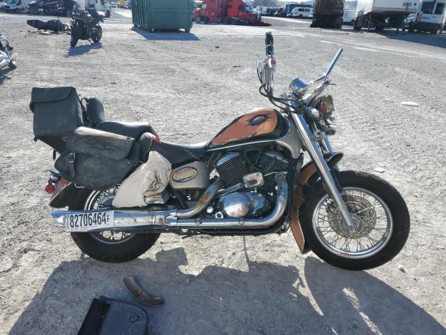 1998 Honda VT750 CD2