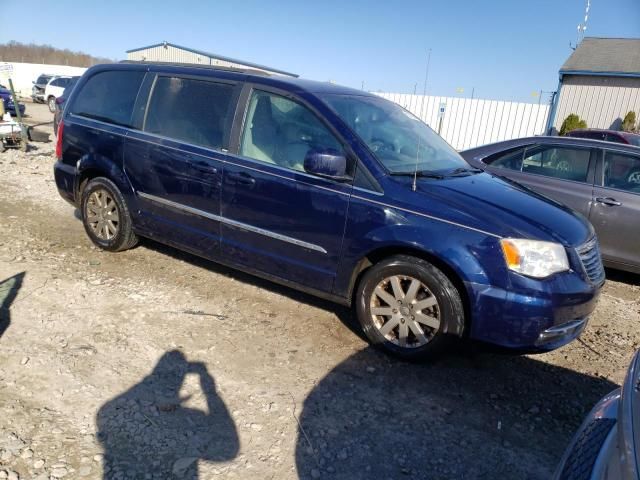 2013 Chrysler Town & Country Touring