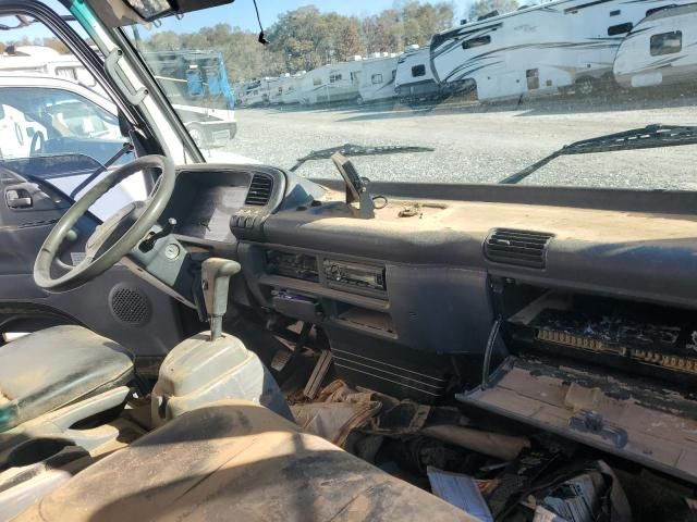 2006 Isuzu NPR