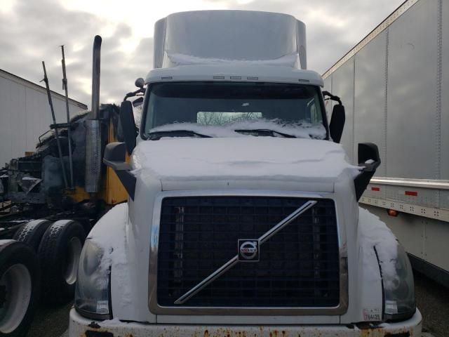 2014 Volvo VN VNL