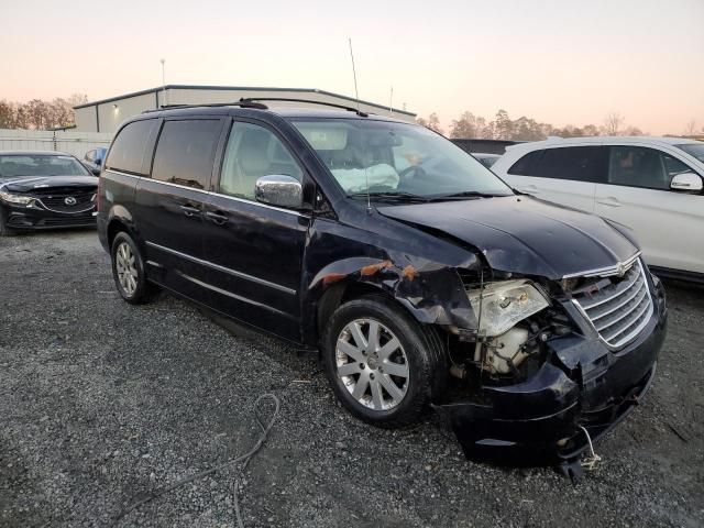 2010 Chrysler Town & Country Touring Plus