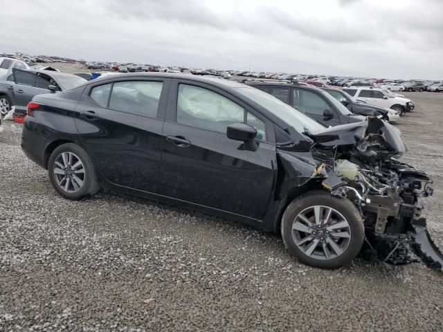 2023 Nissan Versa SV