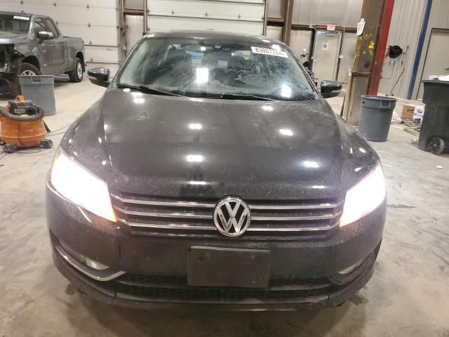 2015 Volkswagen Passat SE