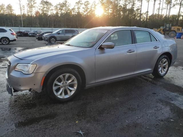 2016 Chrysler 300 Limited