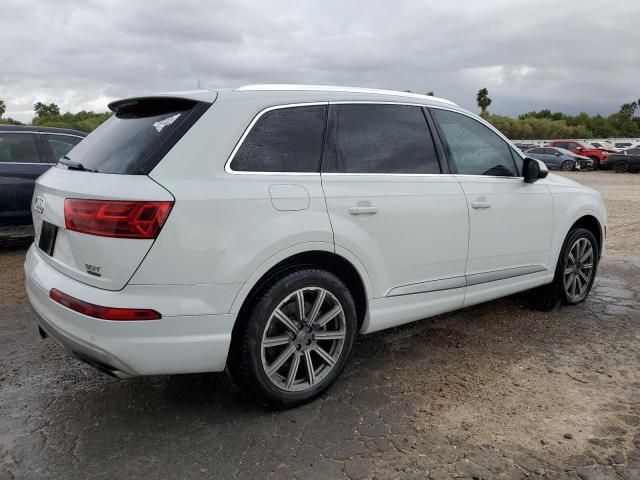 2017 Audi Q7 Premium Plus