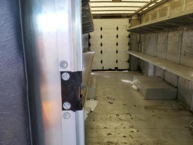 2022 Freightliner Chassis M Line WALK-IN Van