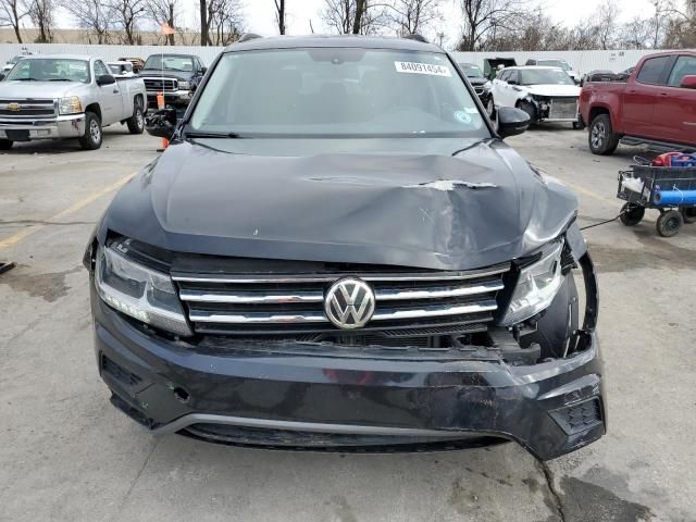 2018 Volkswagen Tiguan SE