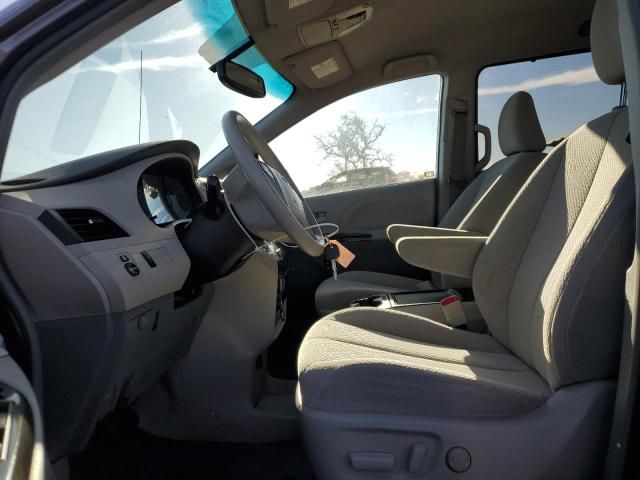 2014 Toyota Sienna LE