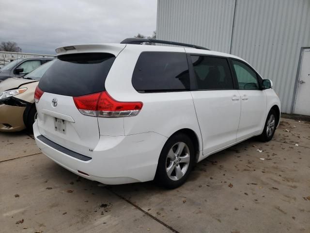 2012 Toyota Sienna LE