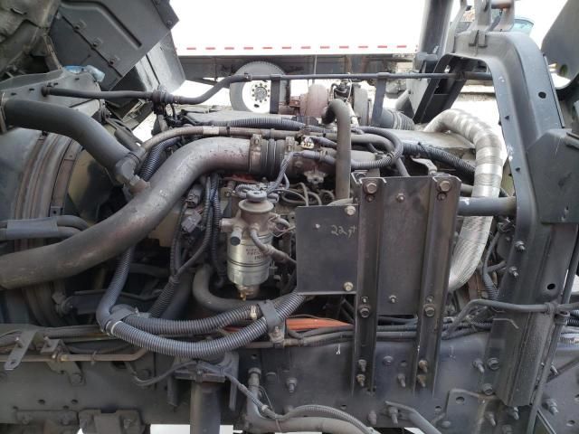 2005 Isuzu FTR