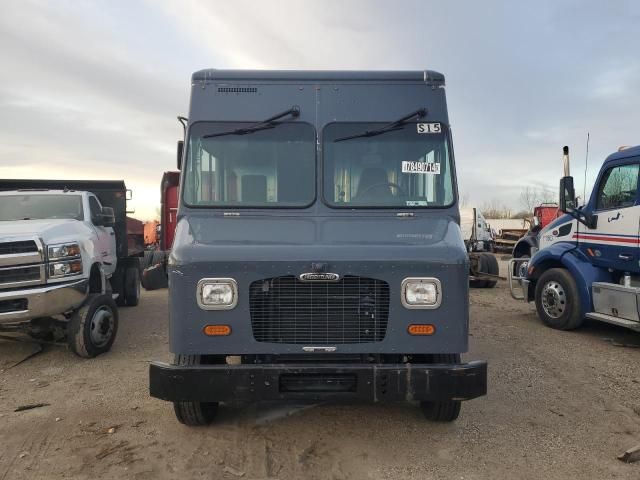 2020 Freightliner Chassis M Line WALK-IN Van