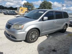 2014 Chrysler Town & Country S en venta en Apopka, FL