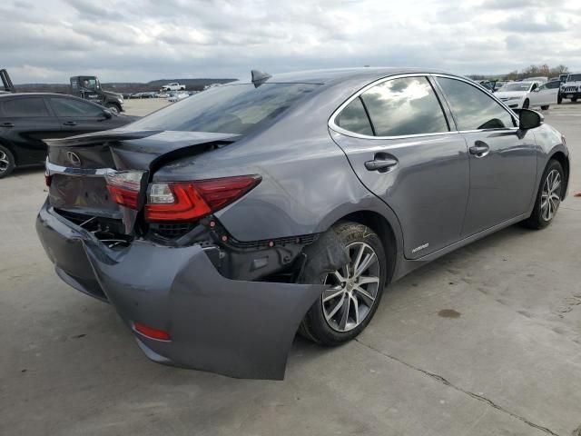 2017 Lexus ES 300H