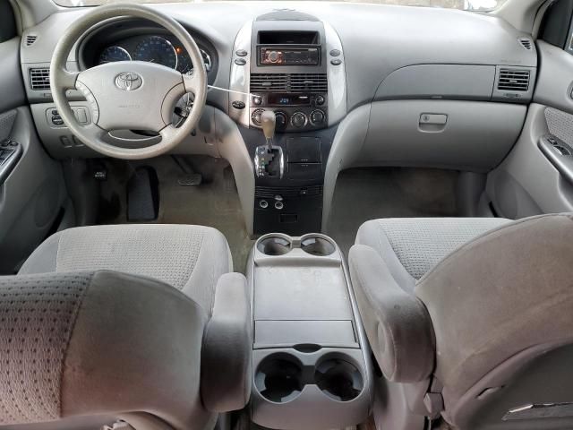 2006 Toyota Sienna CE