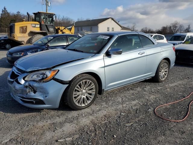 2013 Chrysler 200 Limited