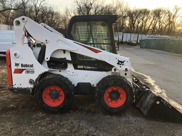 2019 Bobcat S740