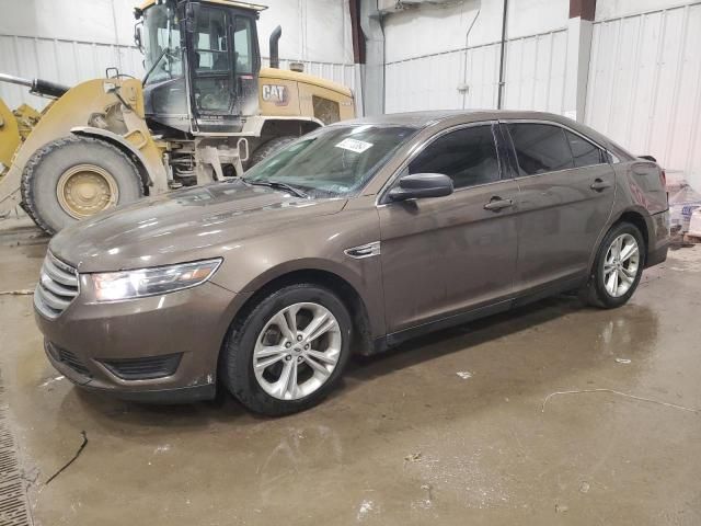 2016 Ford Taurus SE