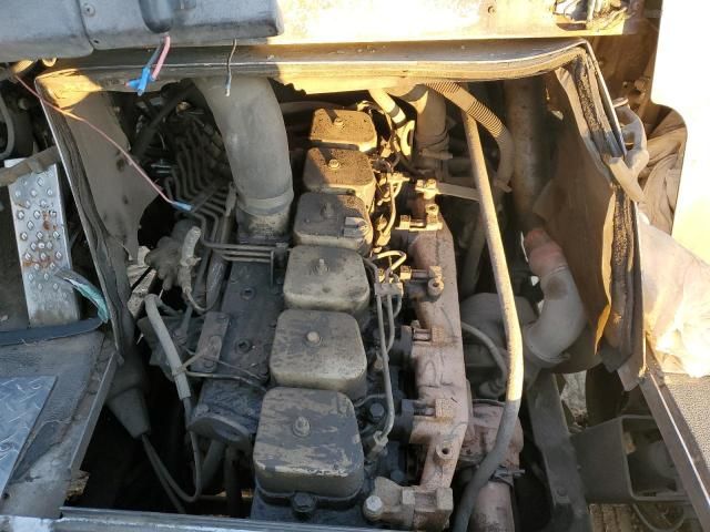 1997 Freightliner Chassis M Line WALK-IN Van
