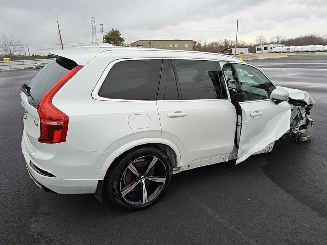 2017 Volvo XC90 T6