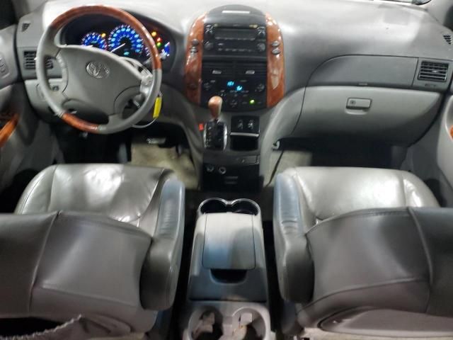 2007 Toyota Sienna XLE