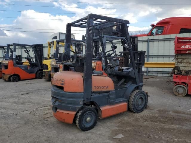 1998 Toyota Fork Lift