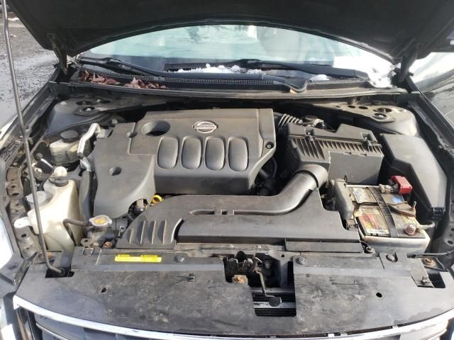 2011 Nissan Altima Base