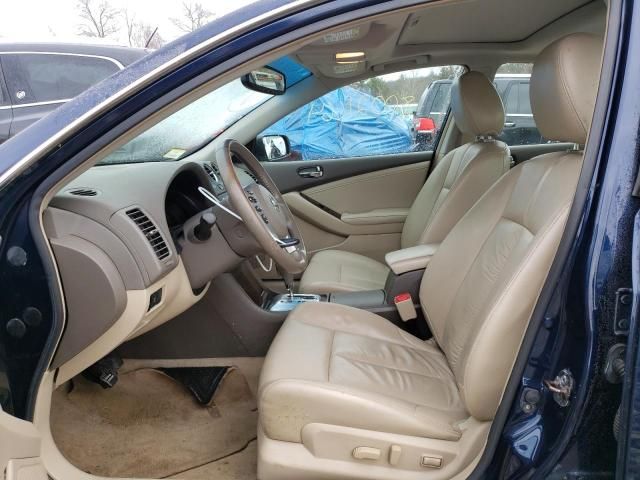 2010 Nissan Altima Base