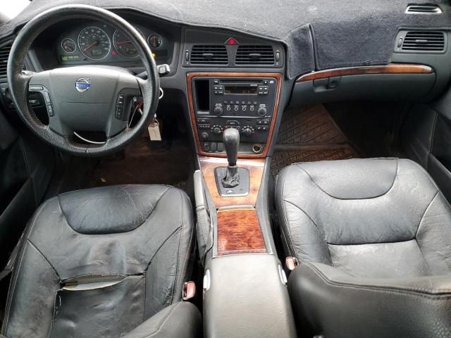 2005 Volvo V70 FWD