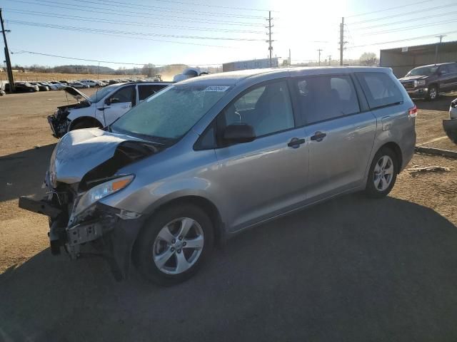 2011 Toyota Sienna