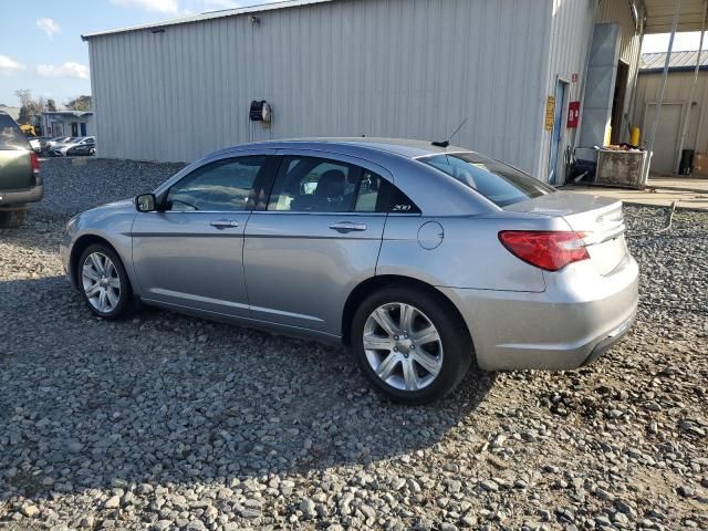 2013 Chrysler 200 LX