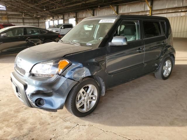 2011 KIA Soul +