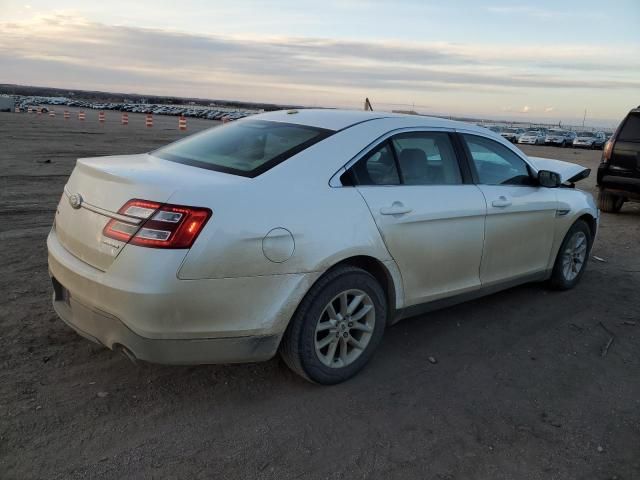 2013 Ford Taurus SE