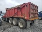 2001 Mack 600 RD600