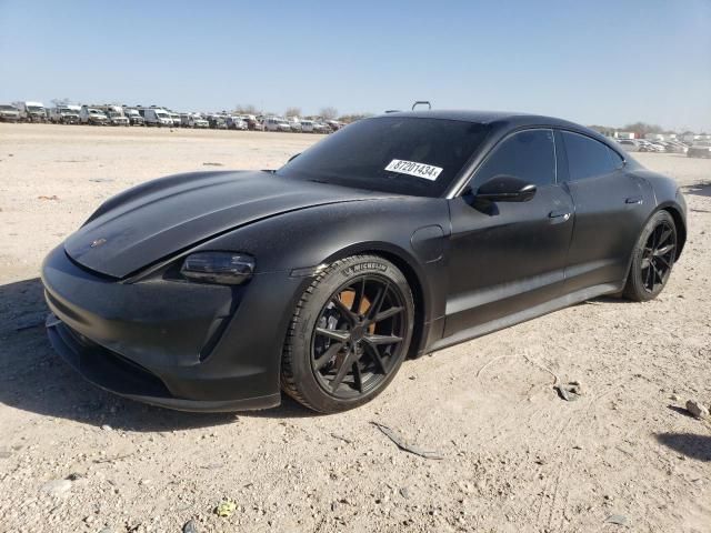 2023 Porsche Taycan