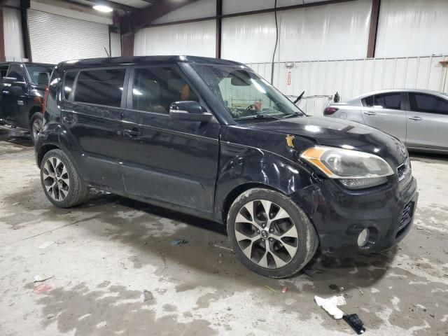 2013 KIA Soul +