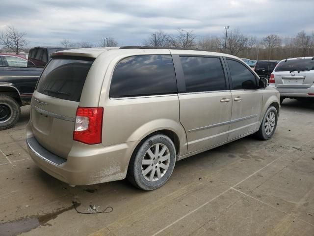 2015 Chrysler Town & Country Touring