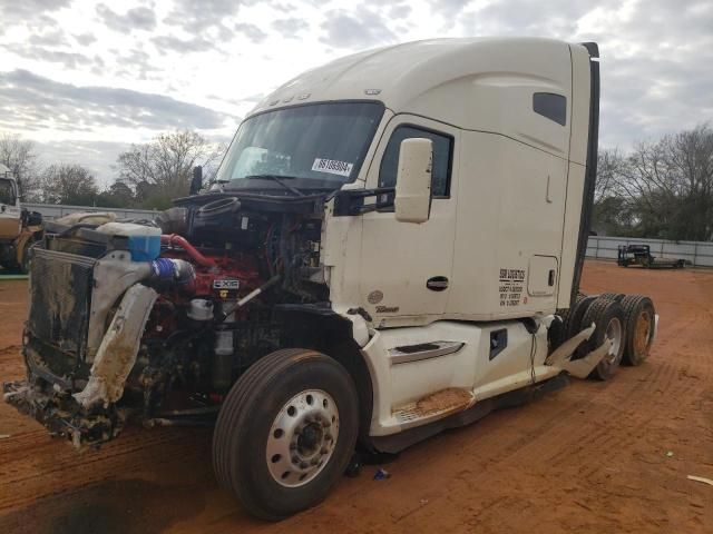 2019 Kenworth Construction T680