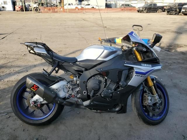 2018 Yamaha YZFR1M C