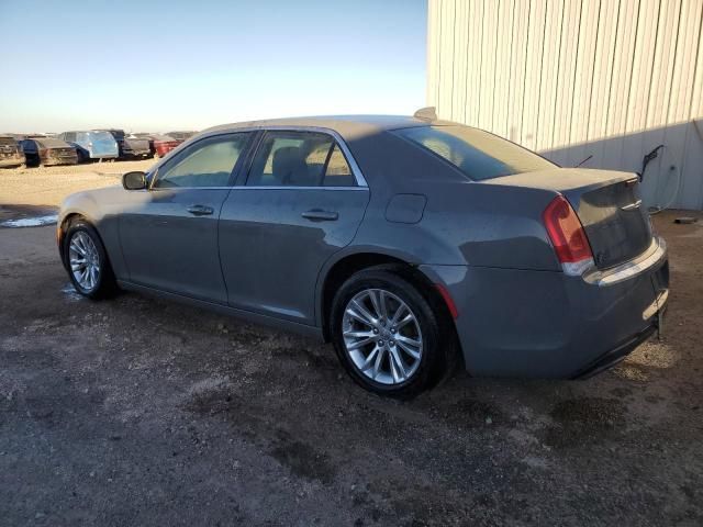 2018 Chrysler 300 Touring