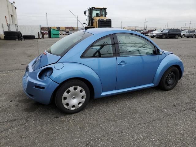 2010 Volkswagen New Beetle