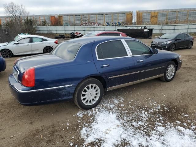 2007 Lincoln Town Car Signature